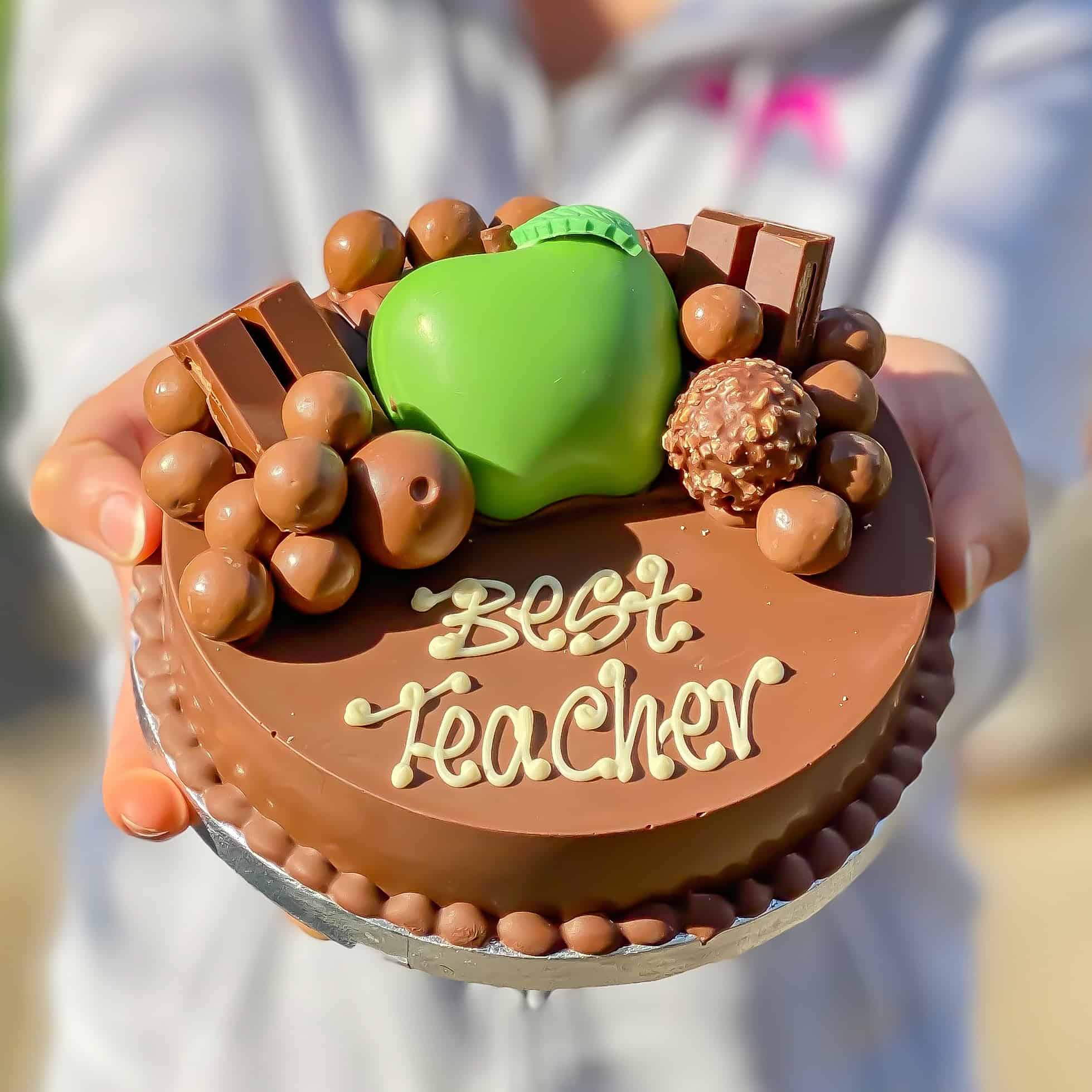 Personalised Mini Smashing Teacher Smash Cake